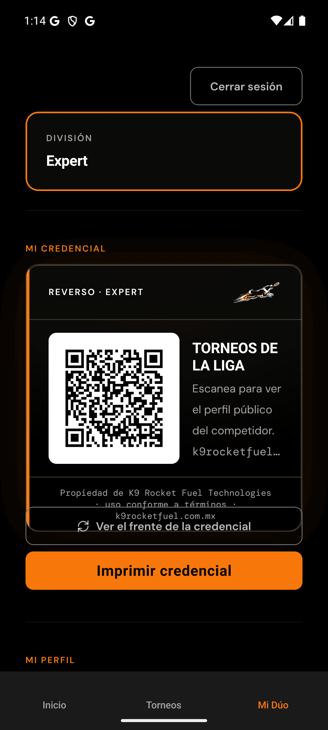 Credencial digital de Airborne Play, con código QR para verificar al competidor.